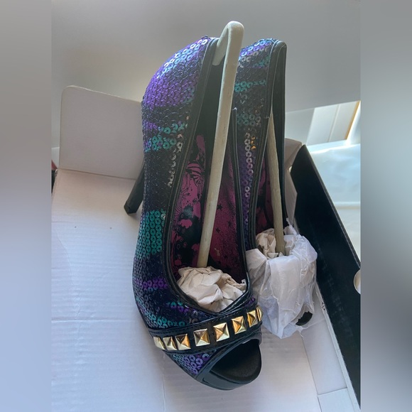 Iron Fist Debracorn Sequin Heels - Picture 7 of 8
